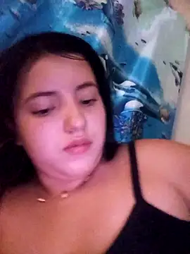 violetascottt online show from 04.14.26