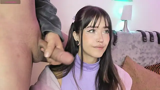 IIVY KUSH online show from 04.08.26