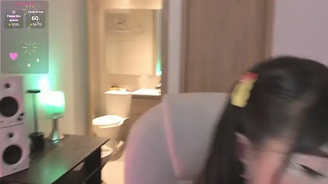 IIVY KUSH online show from 04.16.26