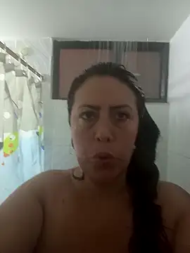 bella smit1 online show from 03.26.26