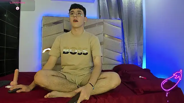 Tom Parker  online show from 03.23.26