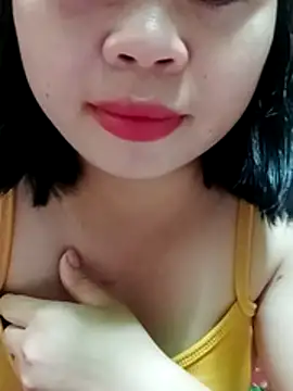 Snapshot of Dumi_009 chatting on 04.14.26 Dumi 009 online show from 04.14.26