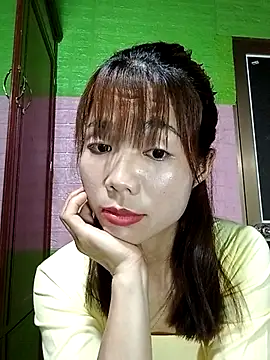 AmyLinee01 online show from 04.02.26