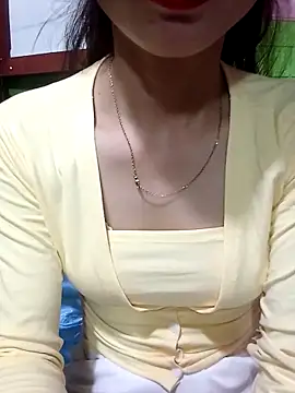 AmyLinee01 online show from 04.06.26