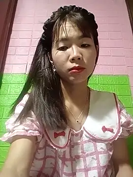 AmyLinee01 online show from 05.27.26
