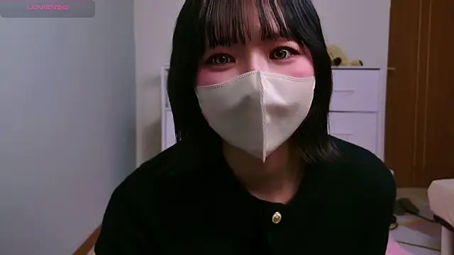 HONO  0 0   online show from 04.08.26