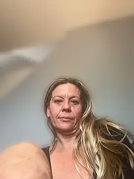 GwenWilde31 online show from 06.12.26