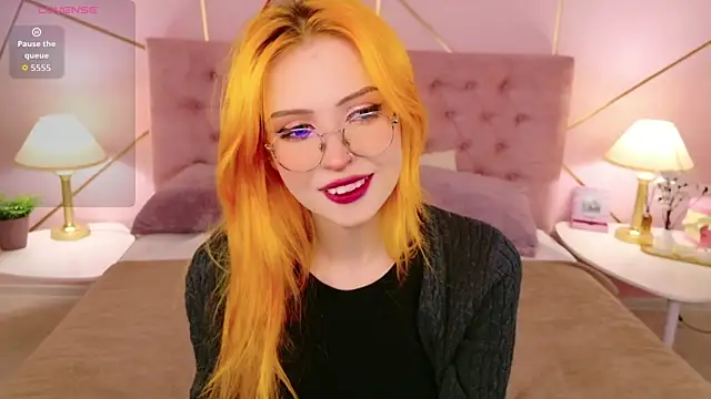 Bella Cloud online show from 04.09.26