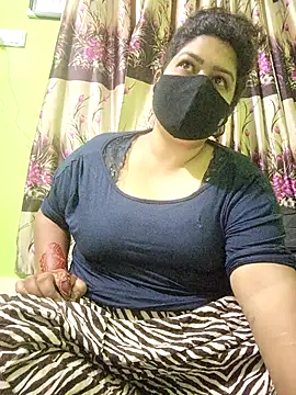 Snapshot of Papte- chatting on 03.28.26 Papte- online show from 03.28.26