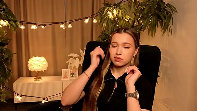 AnnaBerrys online show from 03.28.26