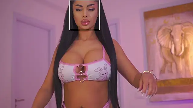 LatinaMorene online show from 04.09.26