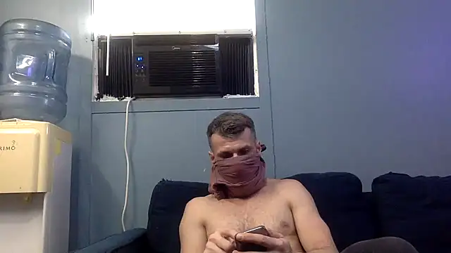 BWCloverboyy online show from 04.11.26