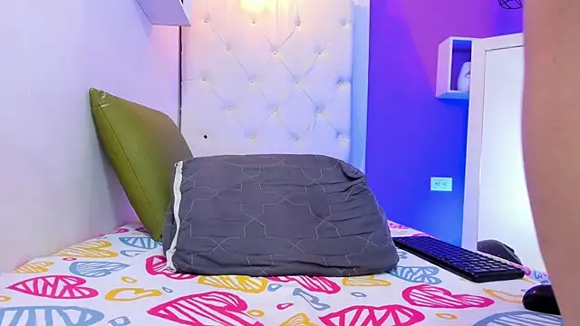 Curly temptation online show from 03.26.26