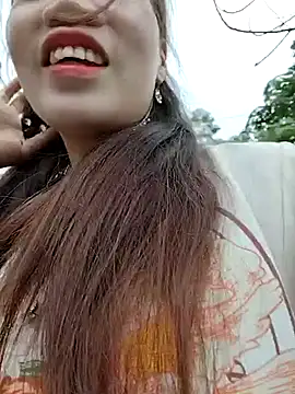 Ruby Lucy online show from 03.27.26