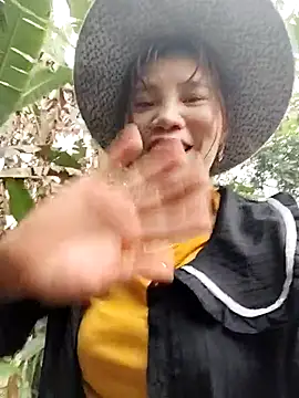 Ruby Lucy online show from 03.28.26