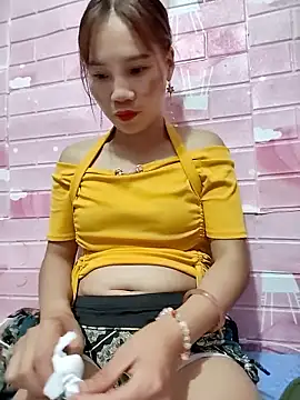 Ruby Lucy online show from 03.28.26