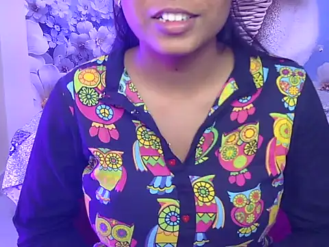 hoty-pinka online show from 03.30.26