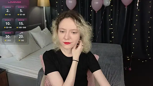 HottoKori online show from 04.02.26