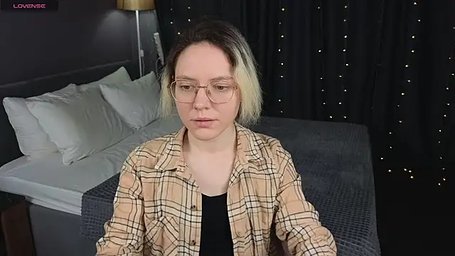 HottoKori online show from 04.12.26