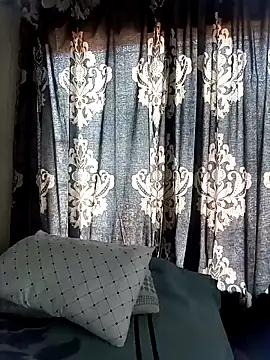 VrXis online show from 04.11.26