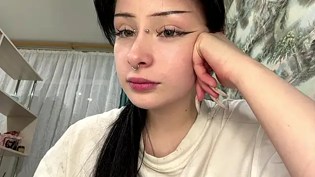 Snapshot of YoursinGoddes chatting on 03.25.26 YoursinGoddes online show from 03.25.26