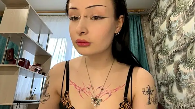 Snapshot of YoursinGoddes chatting on 04.07.26 YoursinGoddes online show from 04.07.26