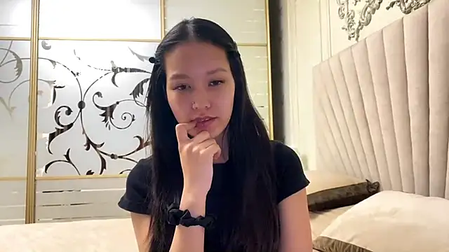 ayanovae online show from 03.28.26