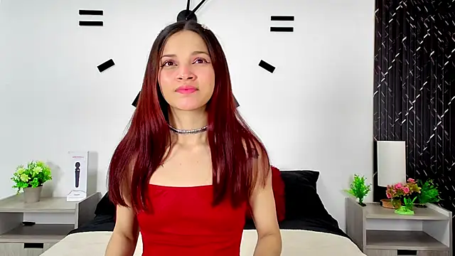 aurora petitee online show from 03.27.26