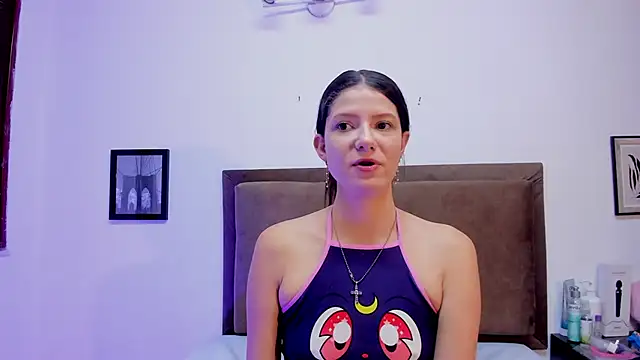 sofy bonnet1 online show from 06.08.26