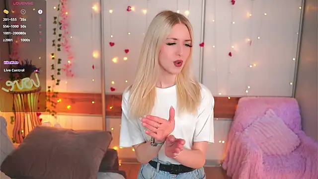 ScarlettRansdell online show from 04.05.26