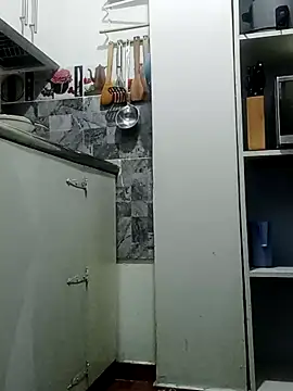 sexymomsn online show from 03.30.26