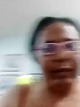 sexymomsn online show from 04.09.26