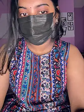 Snapshot of miss_eyekiller12 chatting on 06.17.26 miss eyekiller12 online show from 06.17.26
