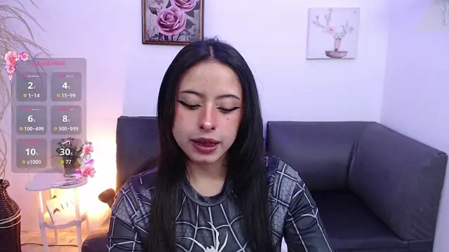 Nina petitte online show from 04.03.26