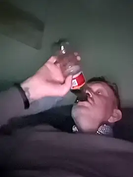 Notiesfuk online show from 04.11.26