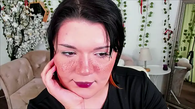 Sara Mour online show from 03.25.26