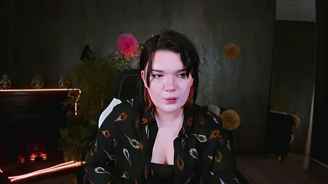 Sara Mour online show from 04.02.26