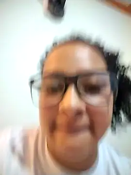 Sofia Alane online show from 04.05.26