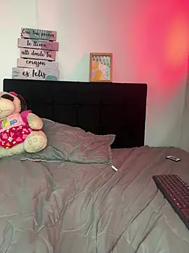 Miia coollins online show from 04.15.26