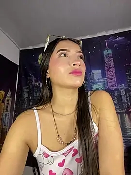 Itze Mua online show from 03.26.26