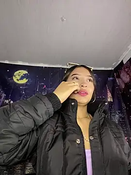 Itze Mua online show from 03.27.26