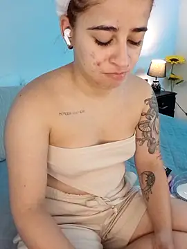 Snapshot of martina_connor1 chatting on 04.09.26 martina connor1 online show from 04.09.26