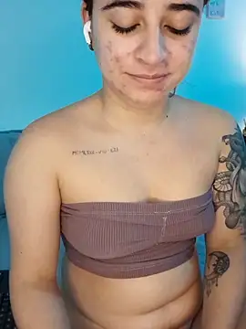 Snapshot of martina_connor1 chatting on 04.11.26 martina connor1 online show from 04.11.26