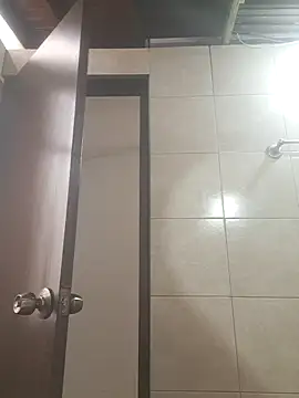 sofia-larson online show from 04.17.26