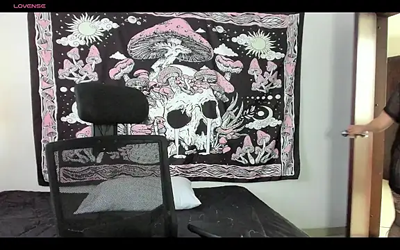 ValentinaXXX  online show from 04.16.26