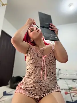 Amelie-RedHoney online show from 04.13.26