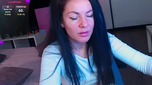 purrAmelinaa online show from 03.31.26