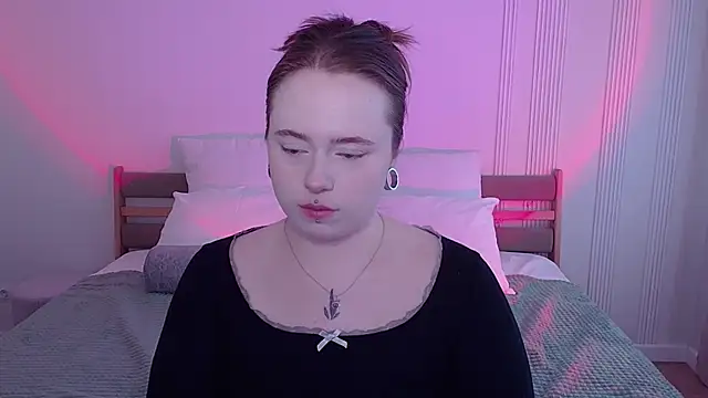 SelenaLily online show from 03.28.26