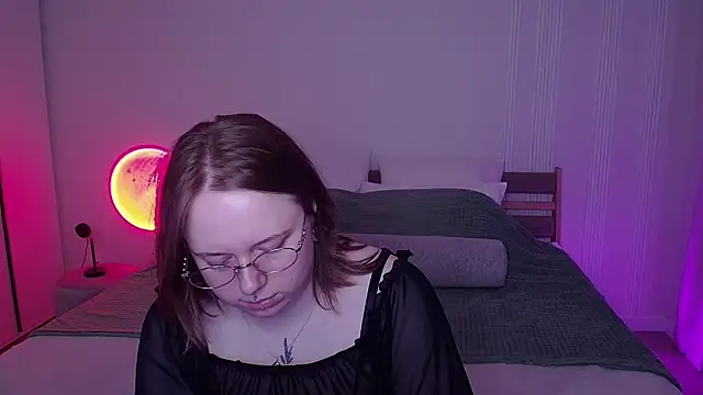 SelenaLily online show from 04.10.26