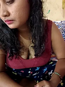 Tridha 2 online show from 04.11.26